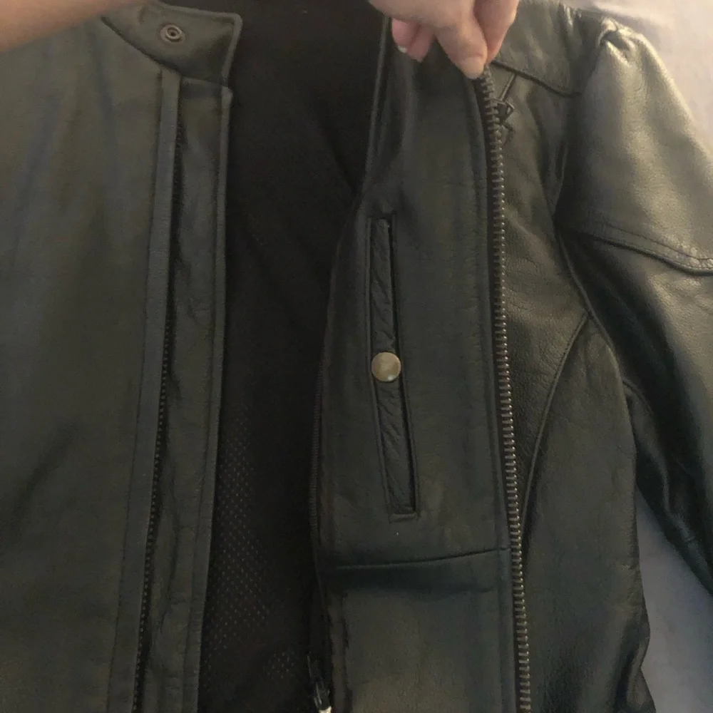 Leather Riding jacket - Picture 2 of 6